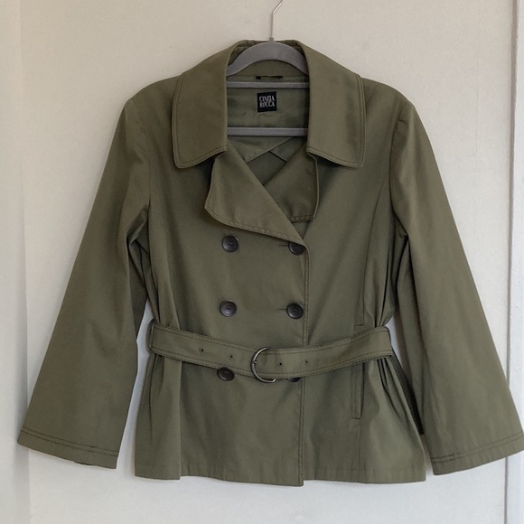 Meet your Posher, Tiffany - Picture 8 of 16